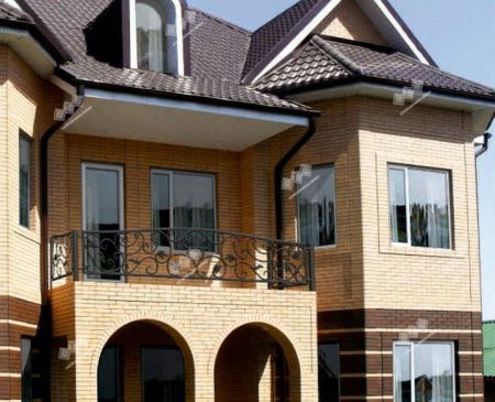 Облицовочный кирпич Железногорский Евро 0,7 НФ Слоновая кость гладкий