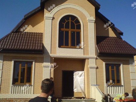Облицовочный кирпич Железногорский Евро 0,7 НФ Слоновая кость гладкий